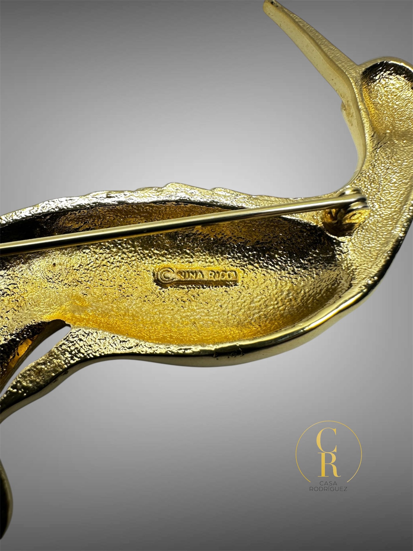 Broche Nina Ricci Garza