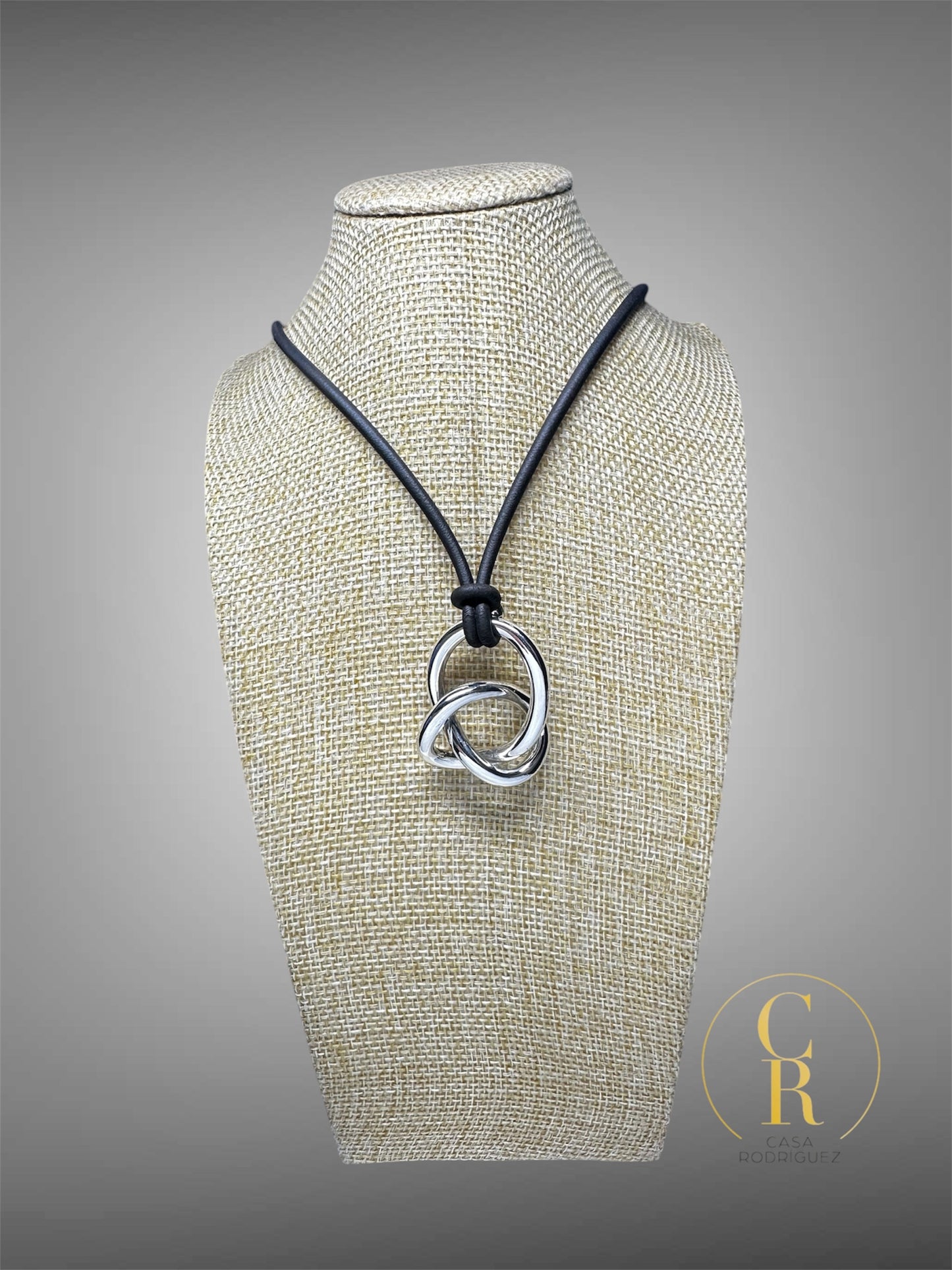 Collar Tane entrelazado Caucho