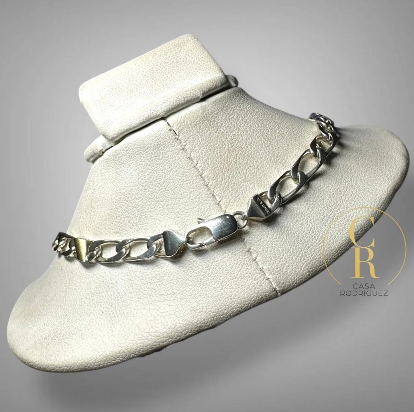 Cadena Tiffany & Co. Cubana