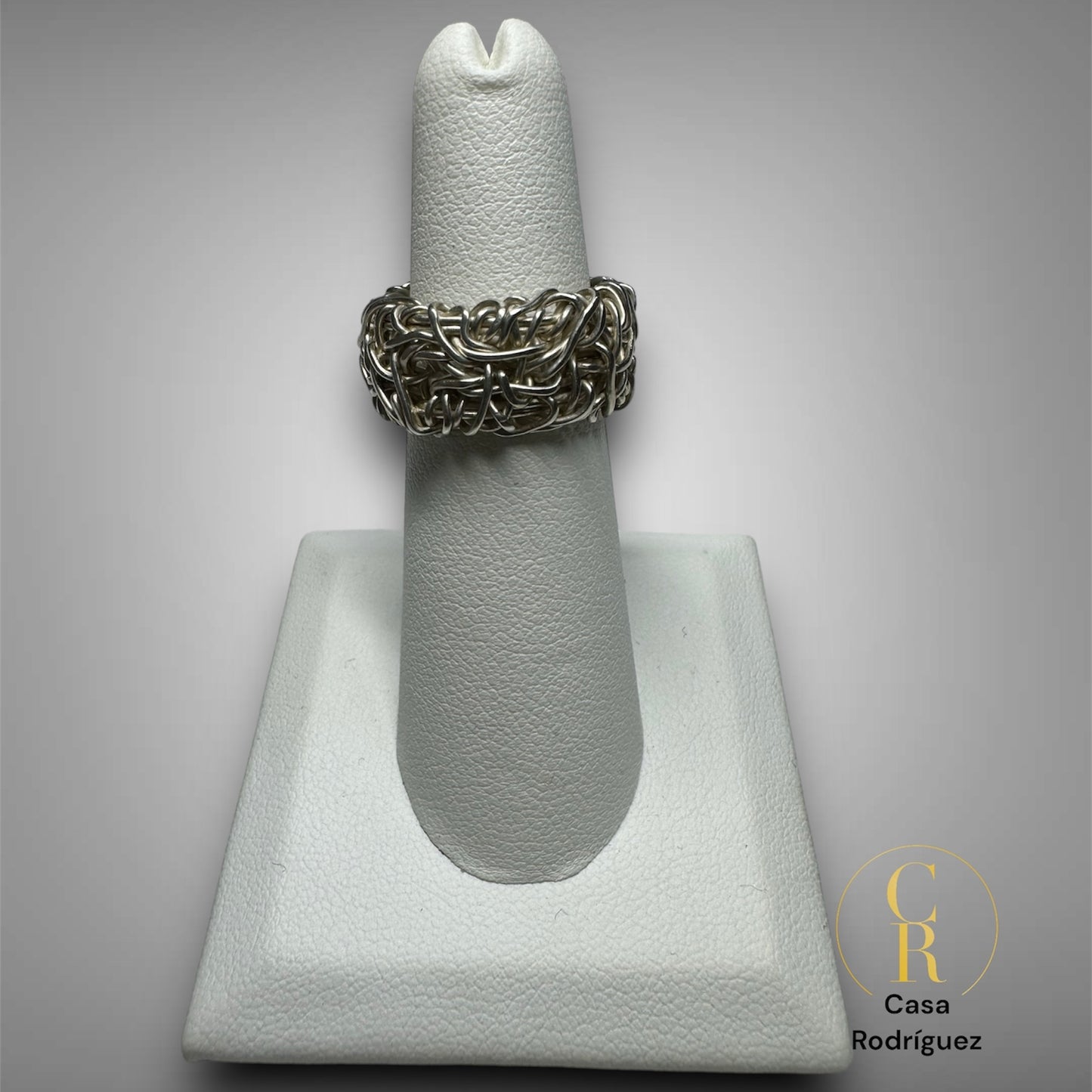 Anillo Tane Entrelazado