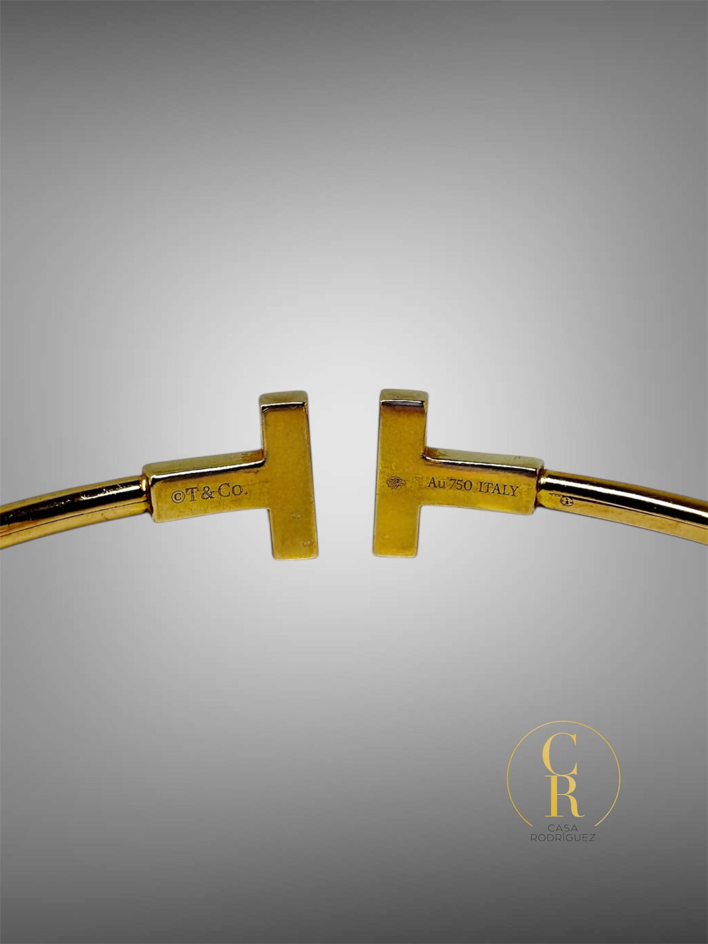 Pulsera Tiffany & Co. T Concha Nacar.