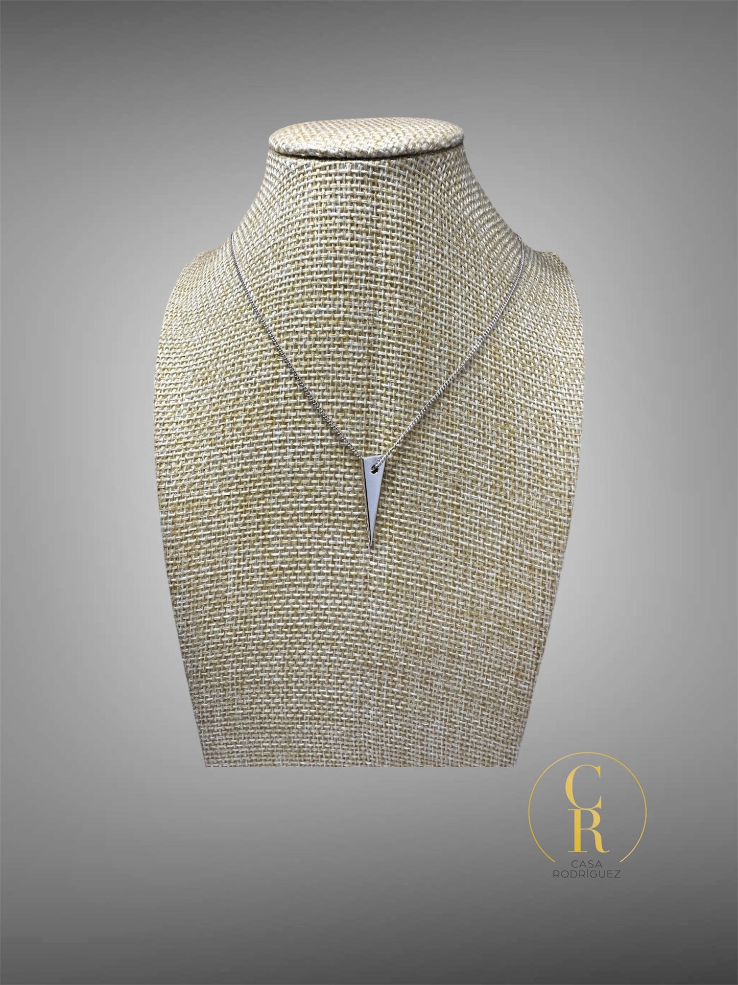 Collar Aristocrazy Triángulo.