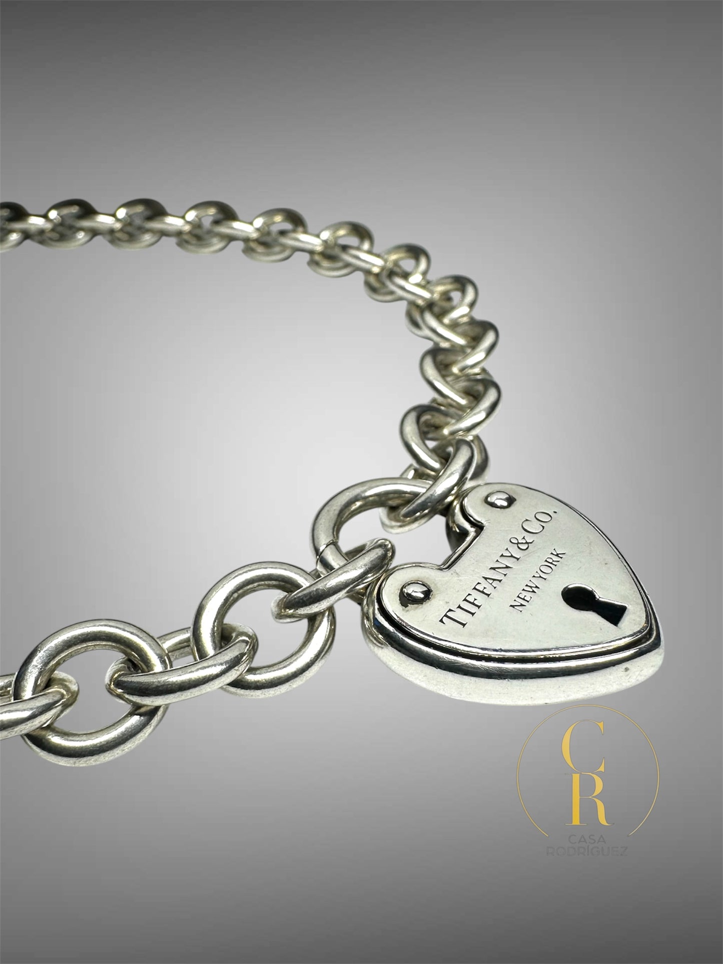 Collar Tiffany & Co. Candado Corazón