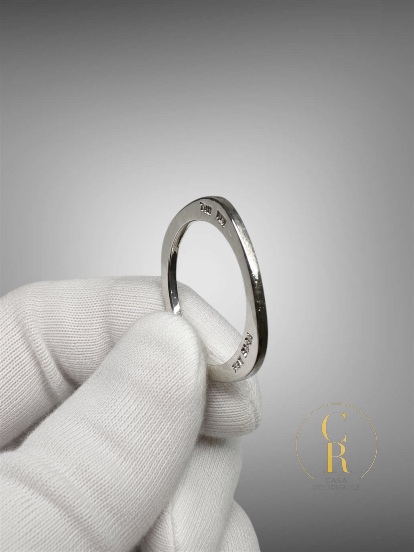 Anillo Tane Cuadrado Delgado