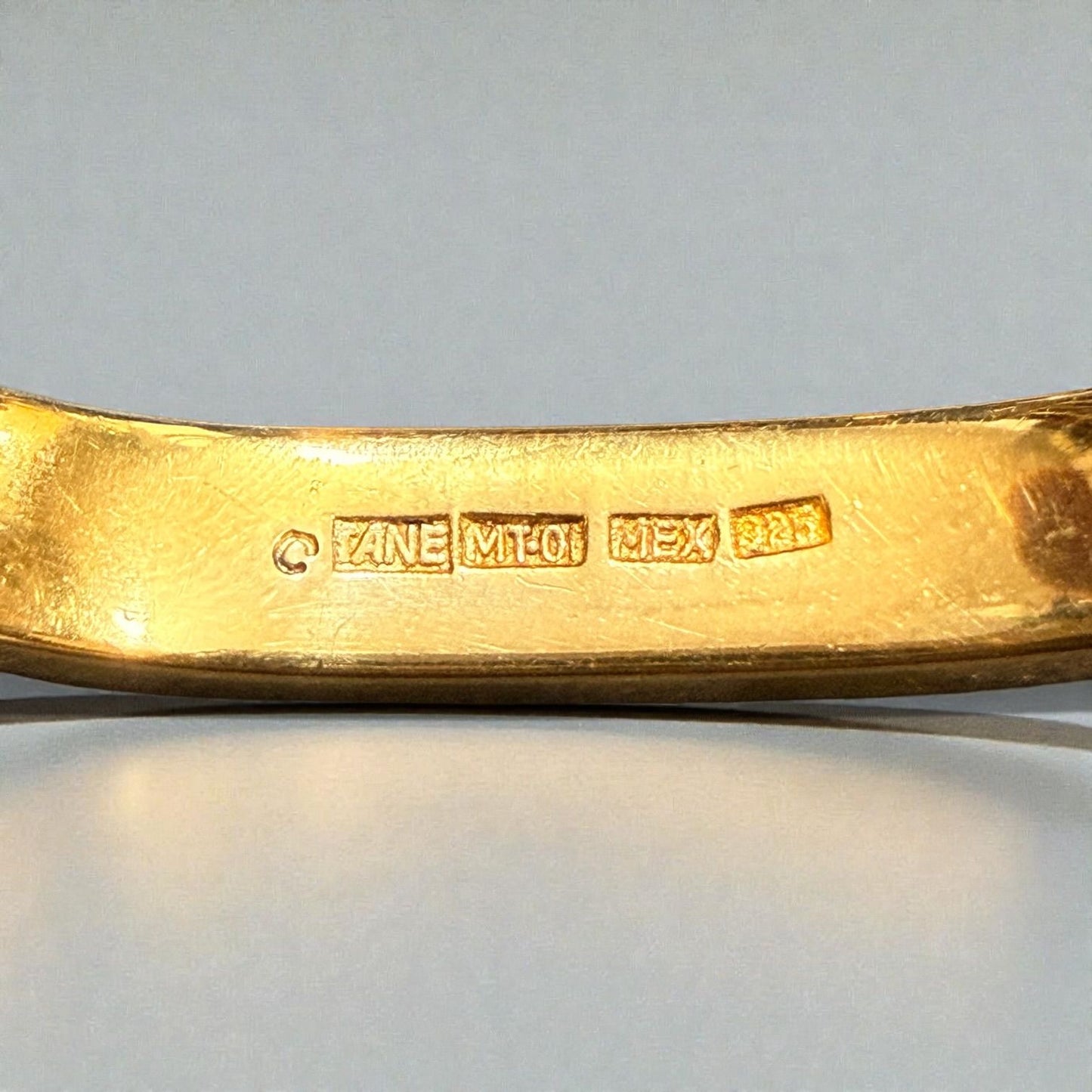 Brazalete Rígido Tane Cuadro