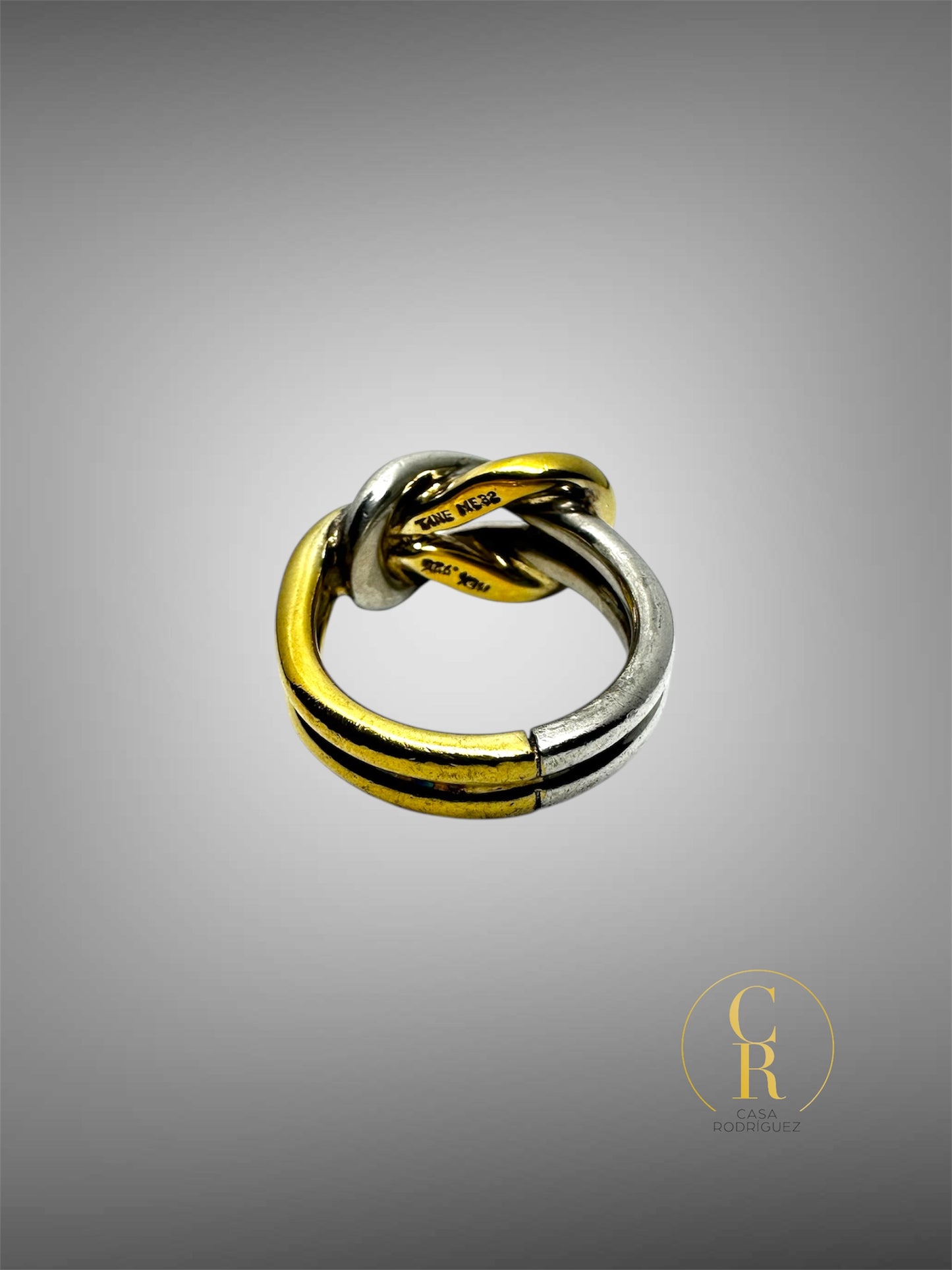 Anillo Tane Entrelazado
