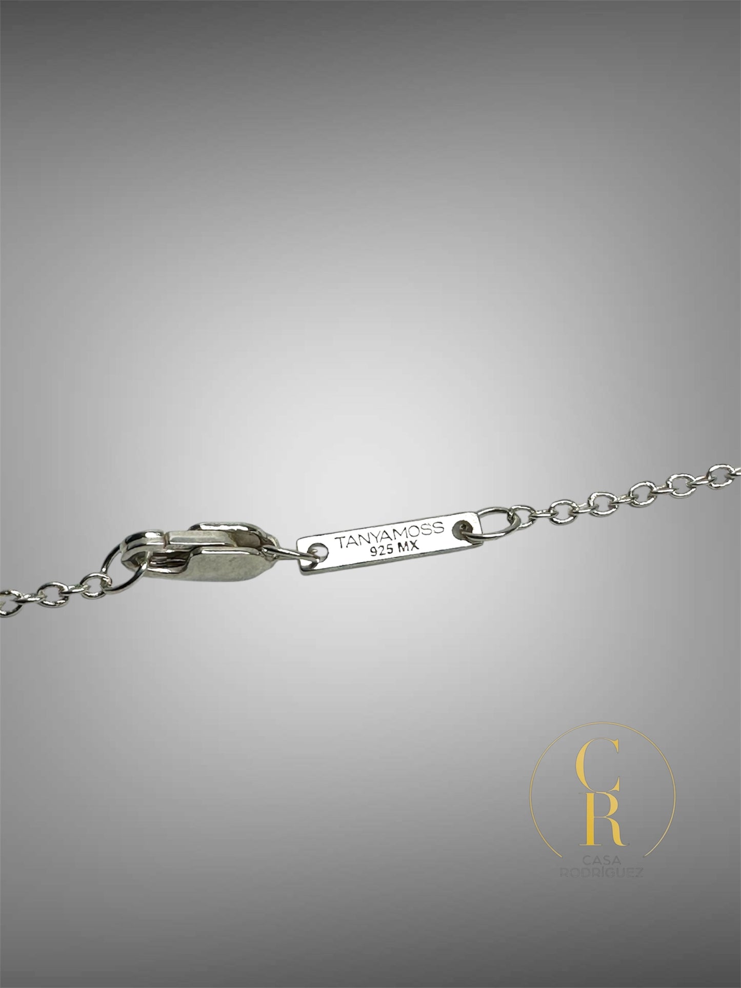 Collar Tanya Moss Calavera