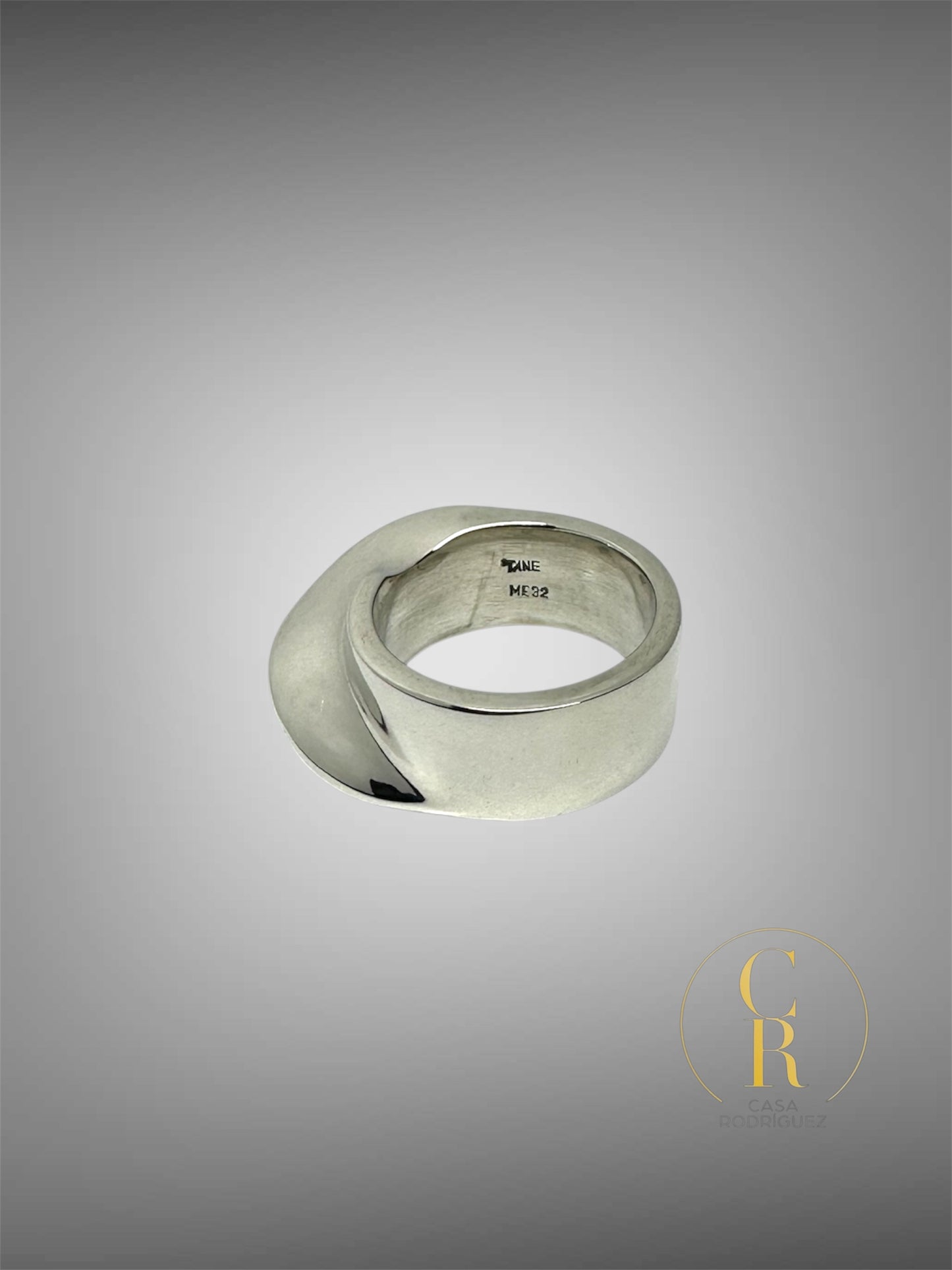 Anillo Tane Aleta