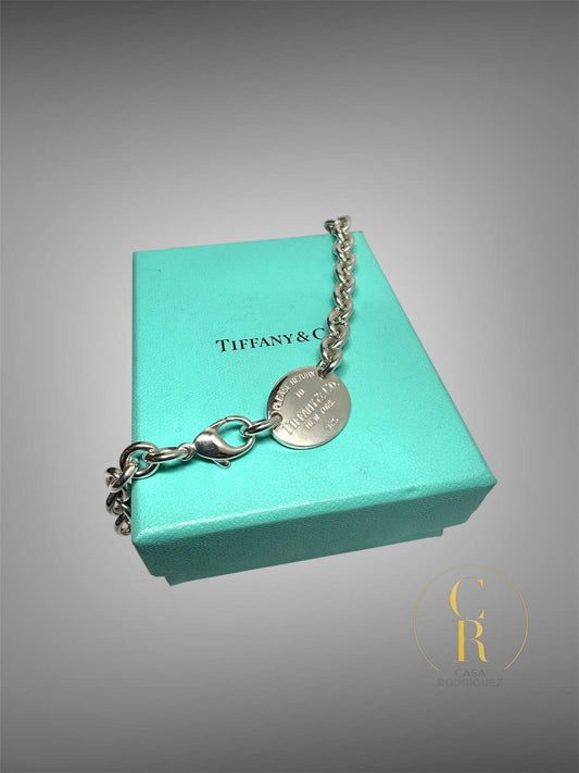Collar Tiffany & Co. Dije Ovalo Return to