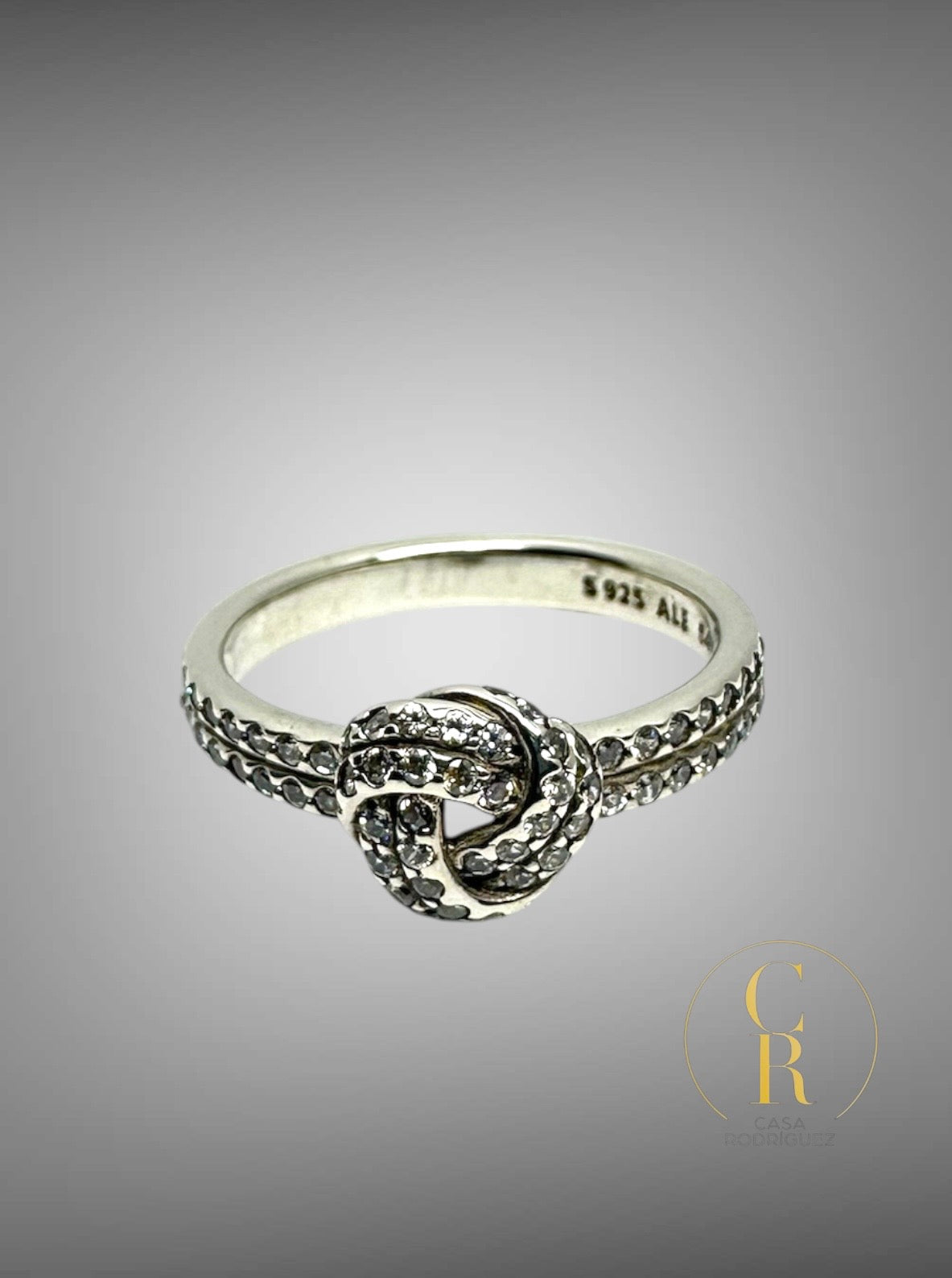 Anillo Pandora Entrelazado