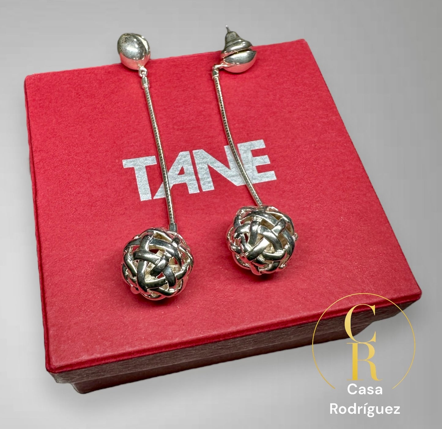 Aretes Tane Colgantes Esfera