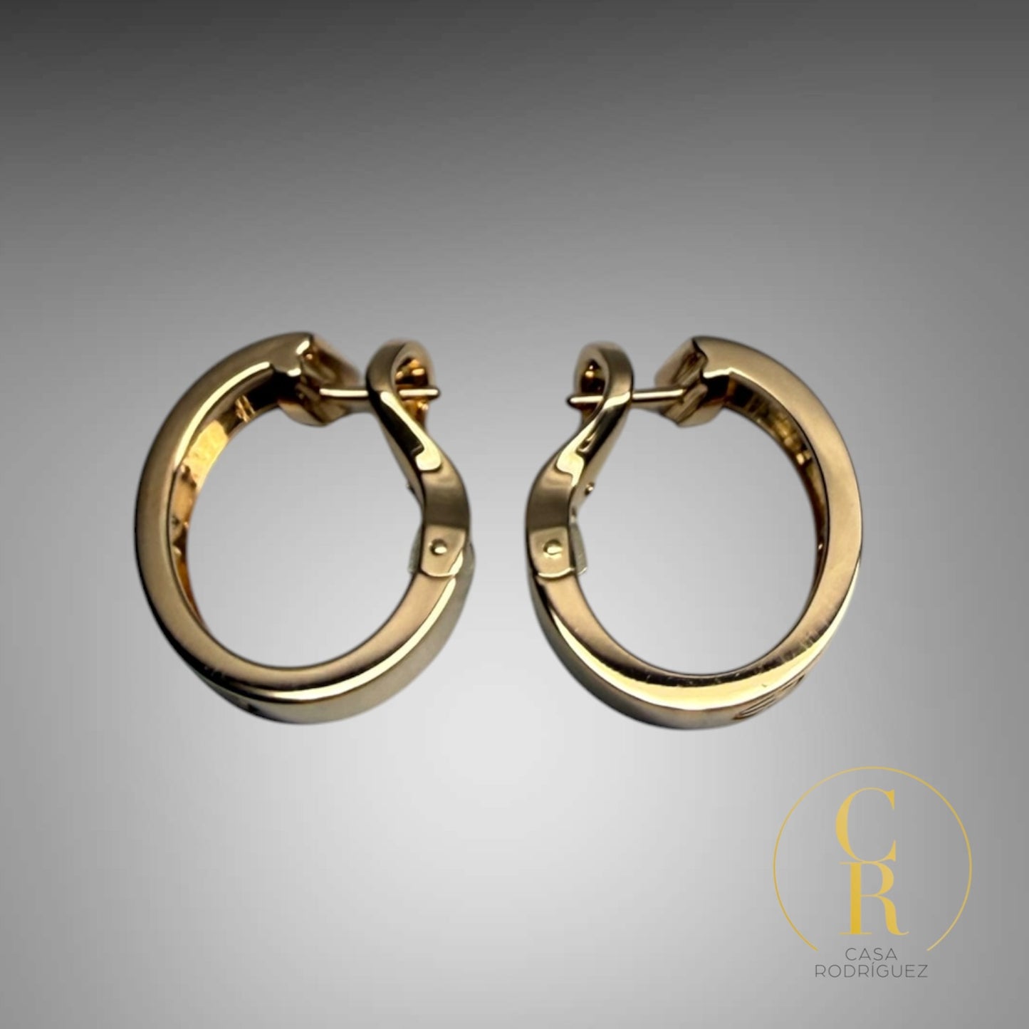 Aretes Cartier Love con Diamantes.