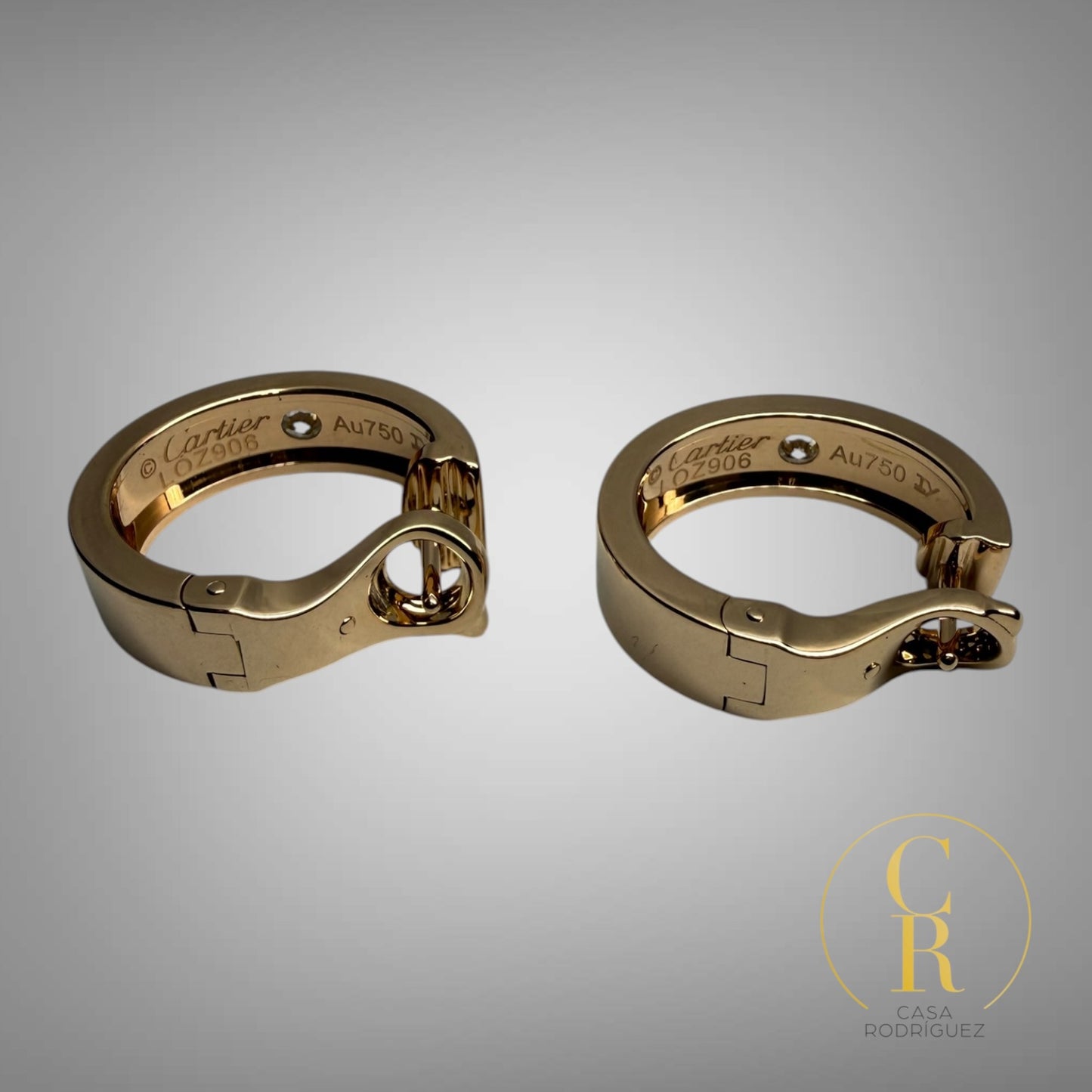 Aretes Cartier Love con Diamantes.