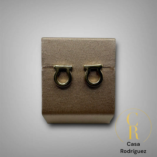 Aretes Salvatore Ferragamo Gancini