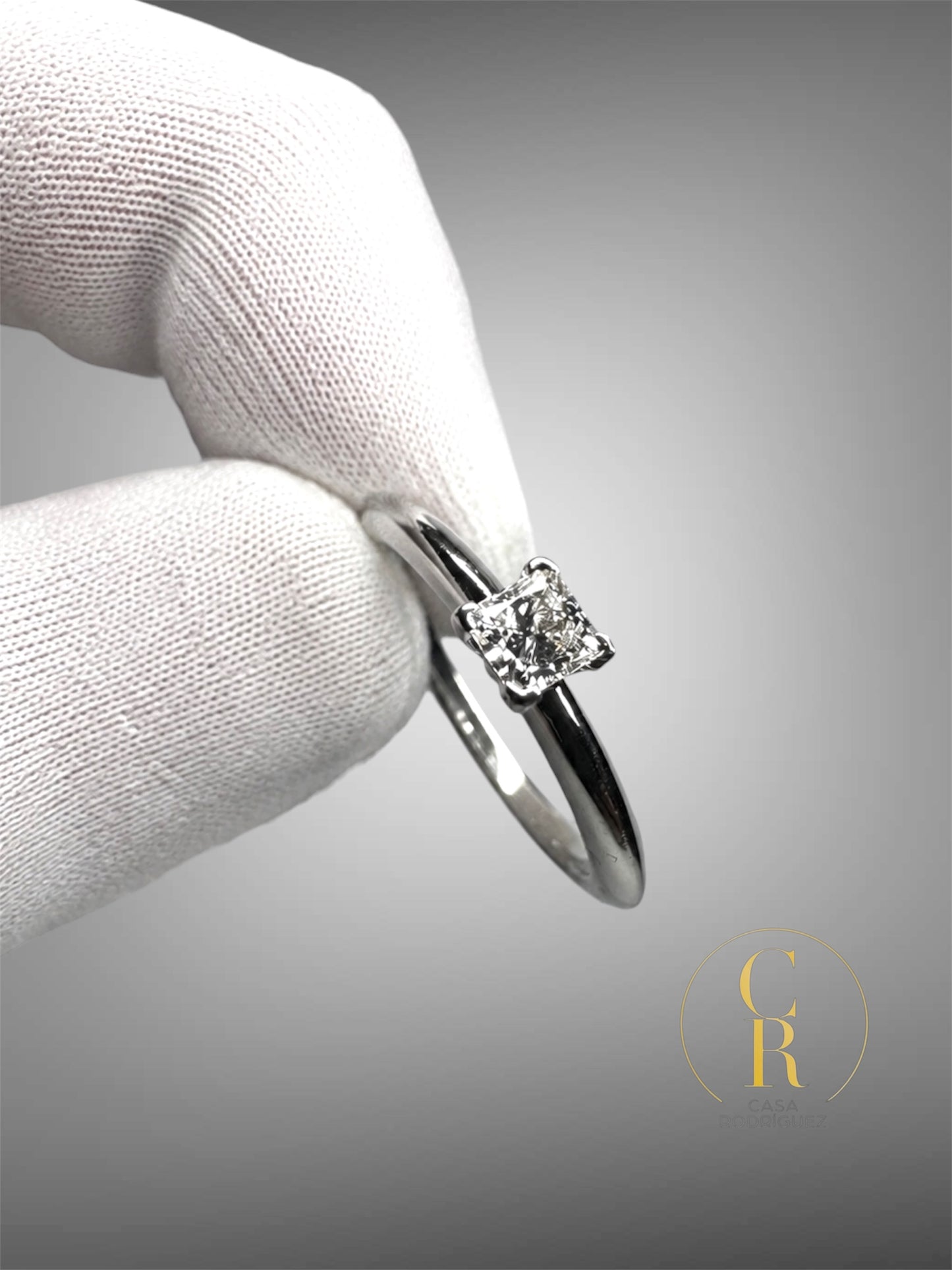 Anillo Tiffany & Co. Solitario Princess