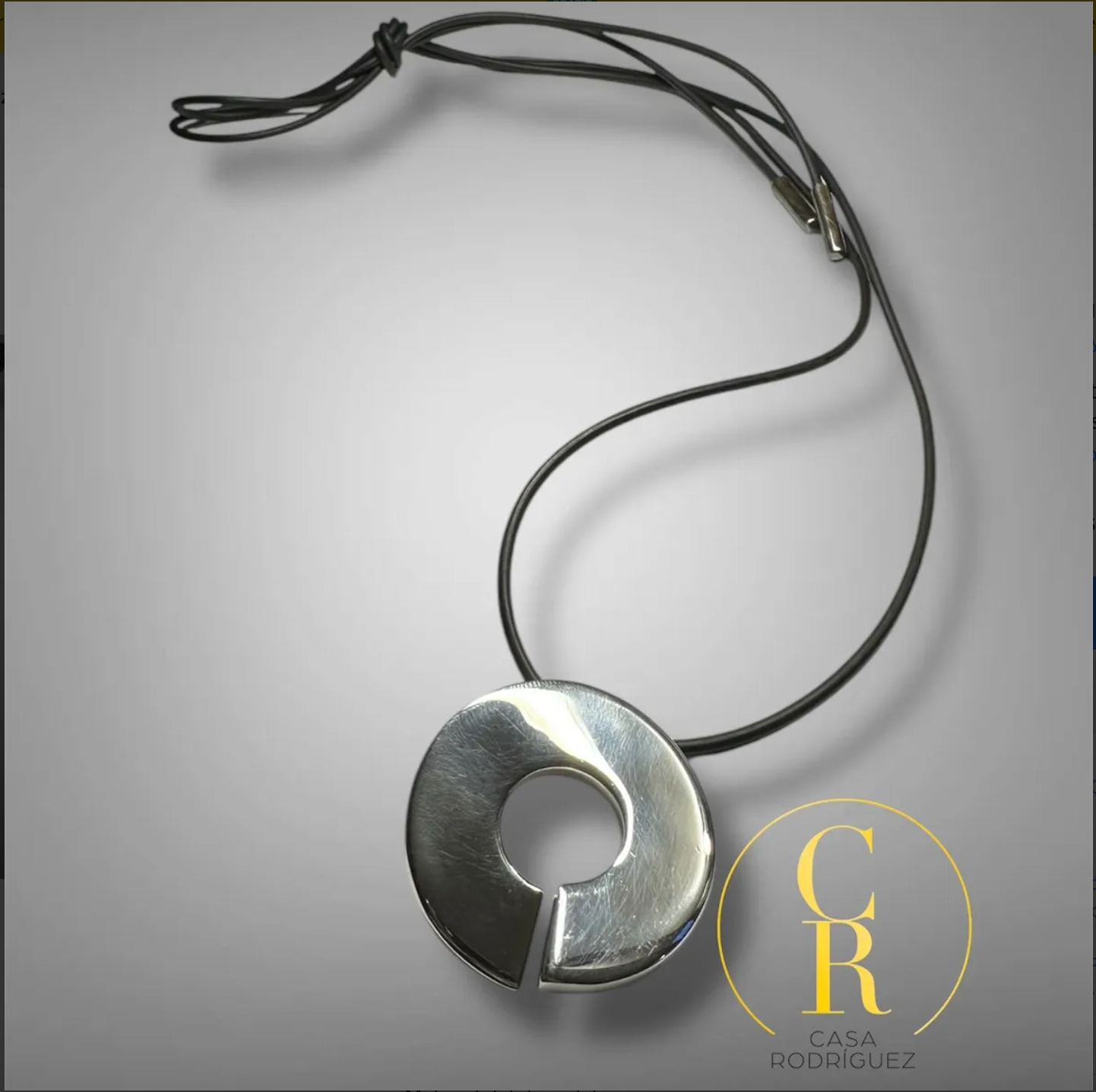 Collar Tane Circulo Abierto