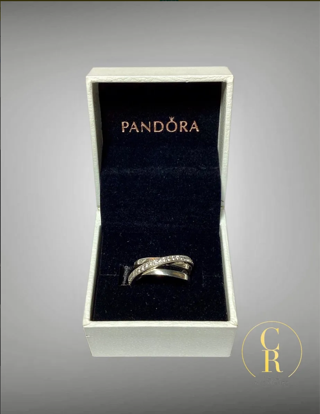 Anillo Pandora Triple Entrelazado