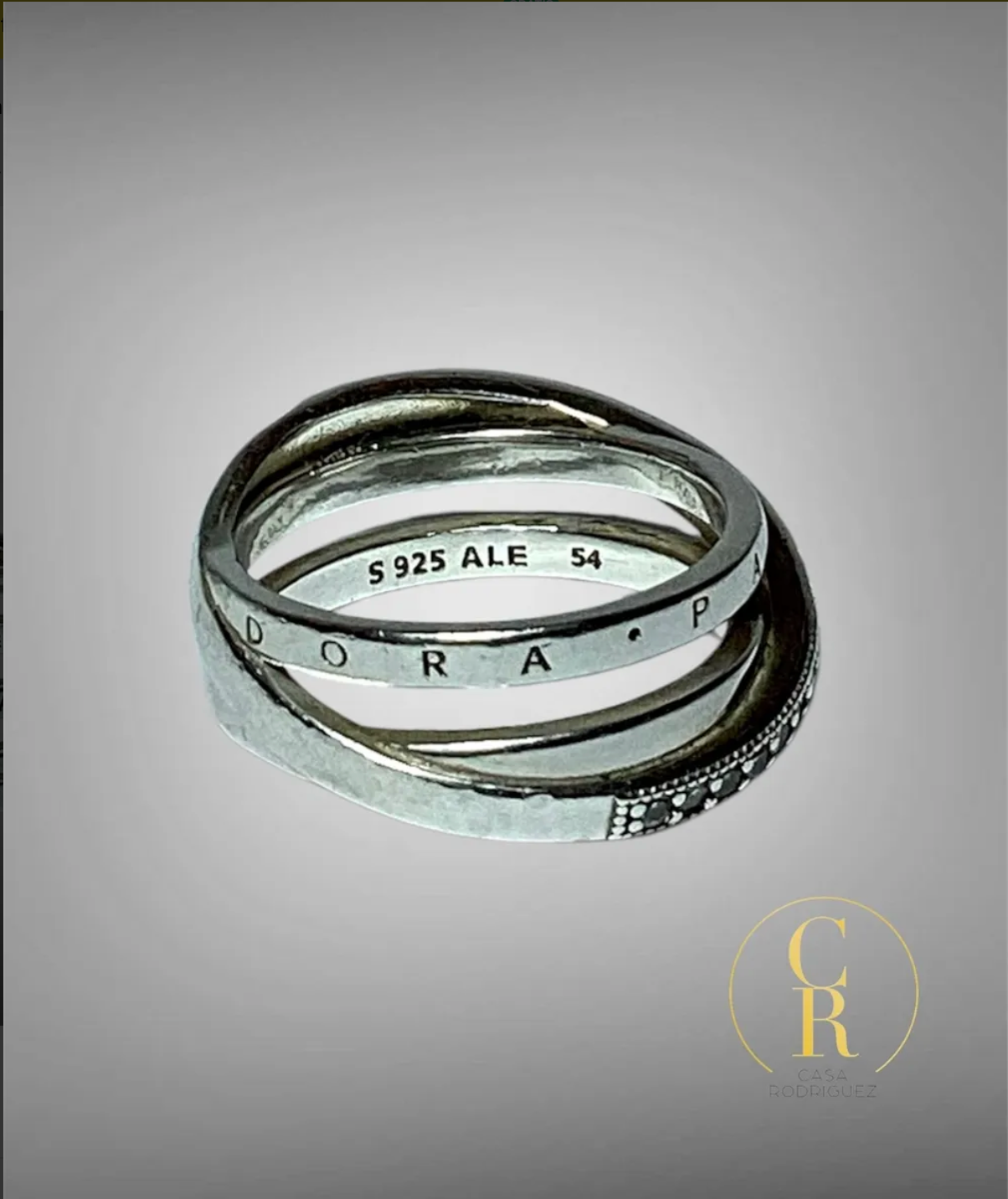 Anillo Pandora Triple Entrelazado