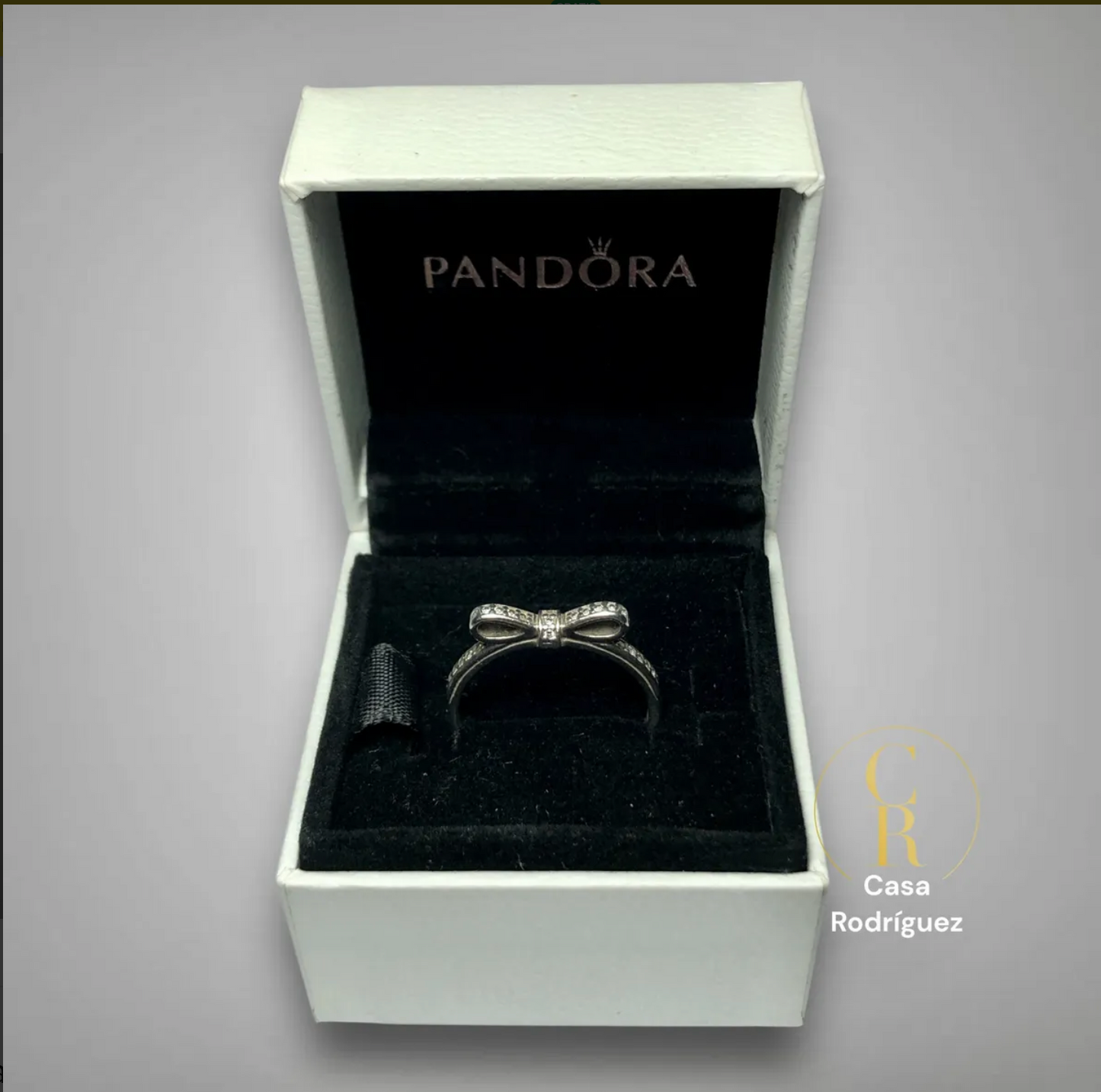 Anillo Pandora Moño
