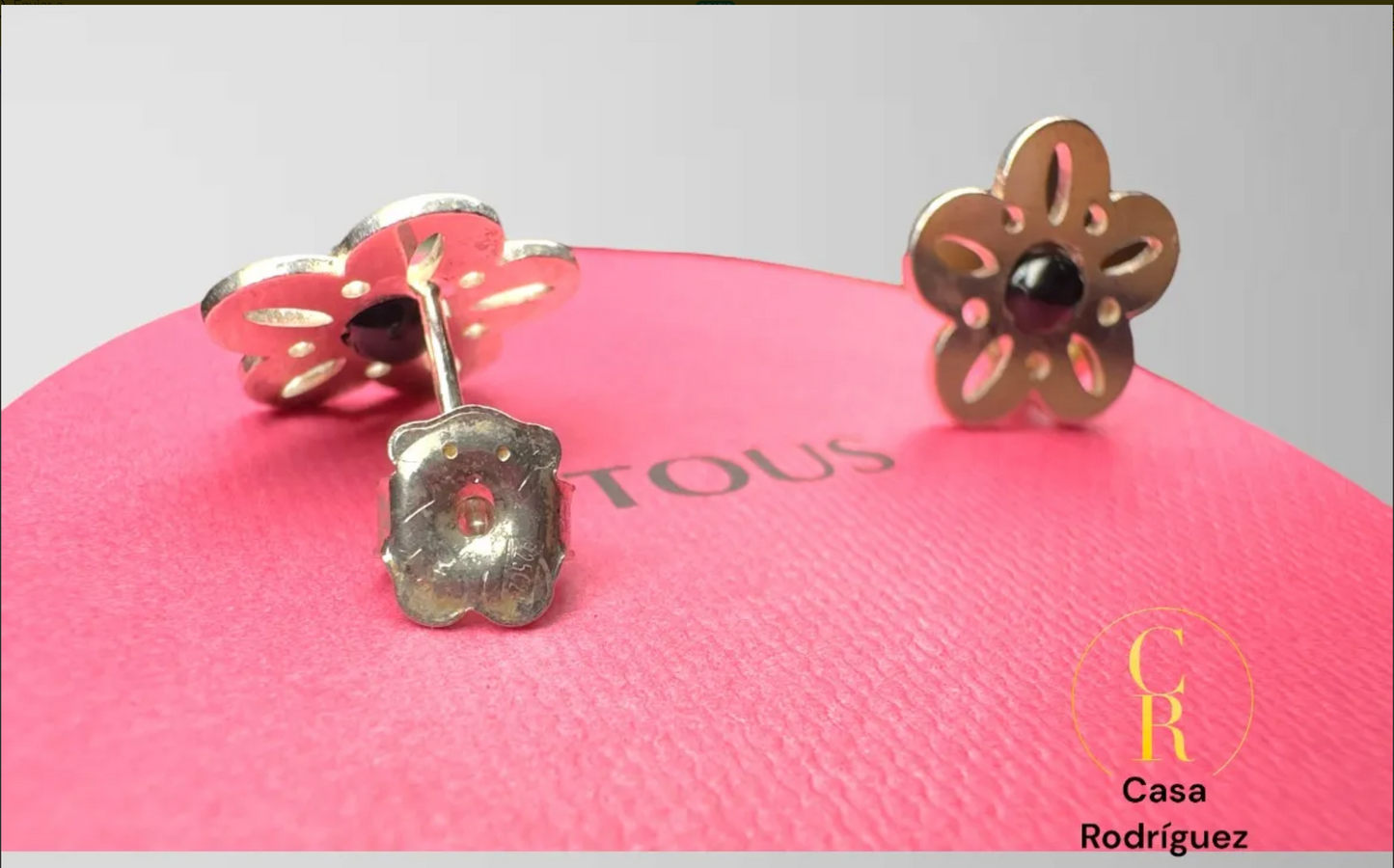 Aretes Tous Flor Piedra Negra
