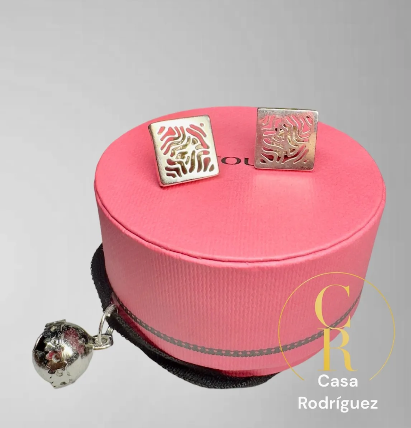 Aretes Tous Cuadrados