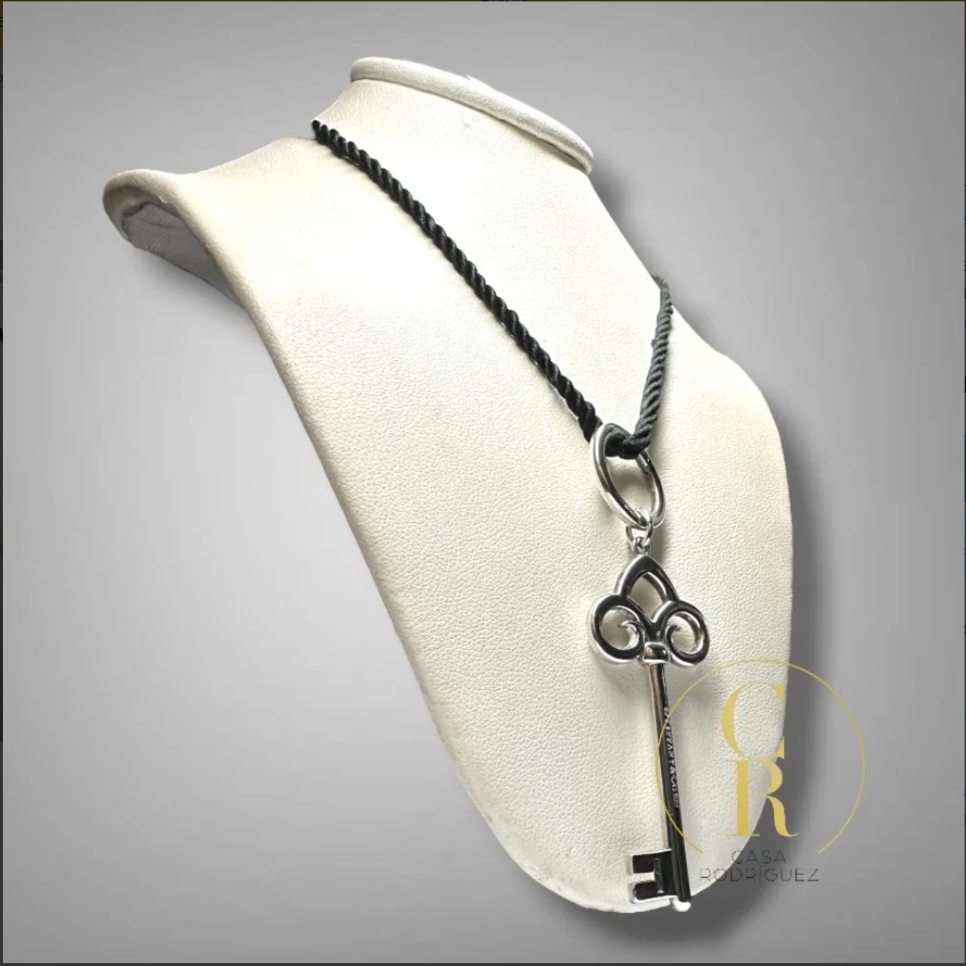 Collar Tiffany & Co. Llave Classic