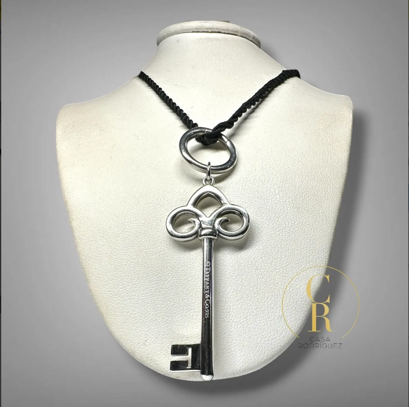 Collar Tiffany & Co. Llave Classic