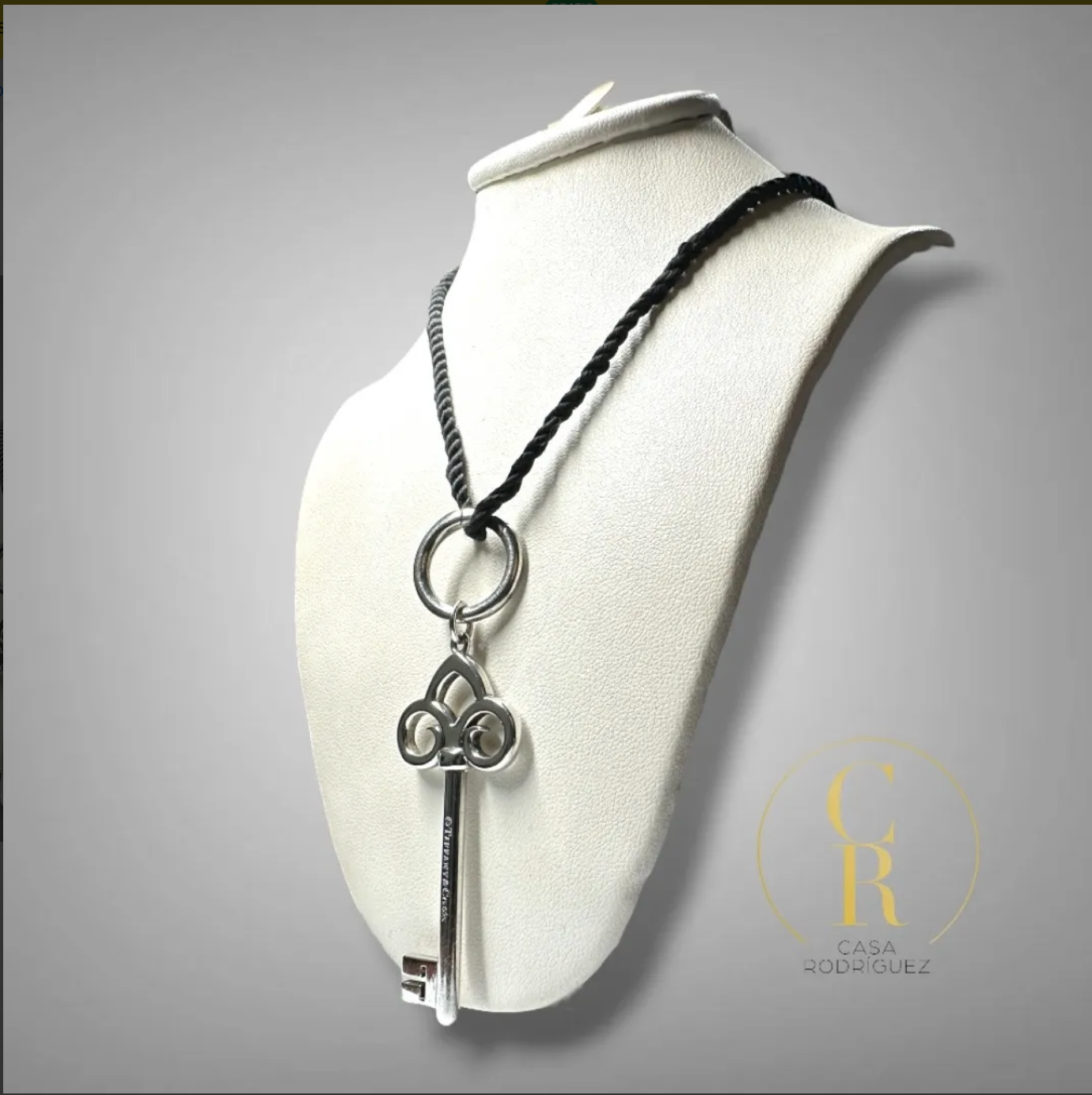 Collar Tiffany & Co. Llave Classic