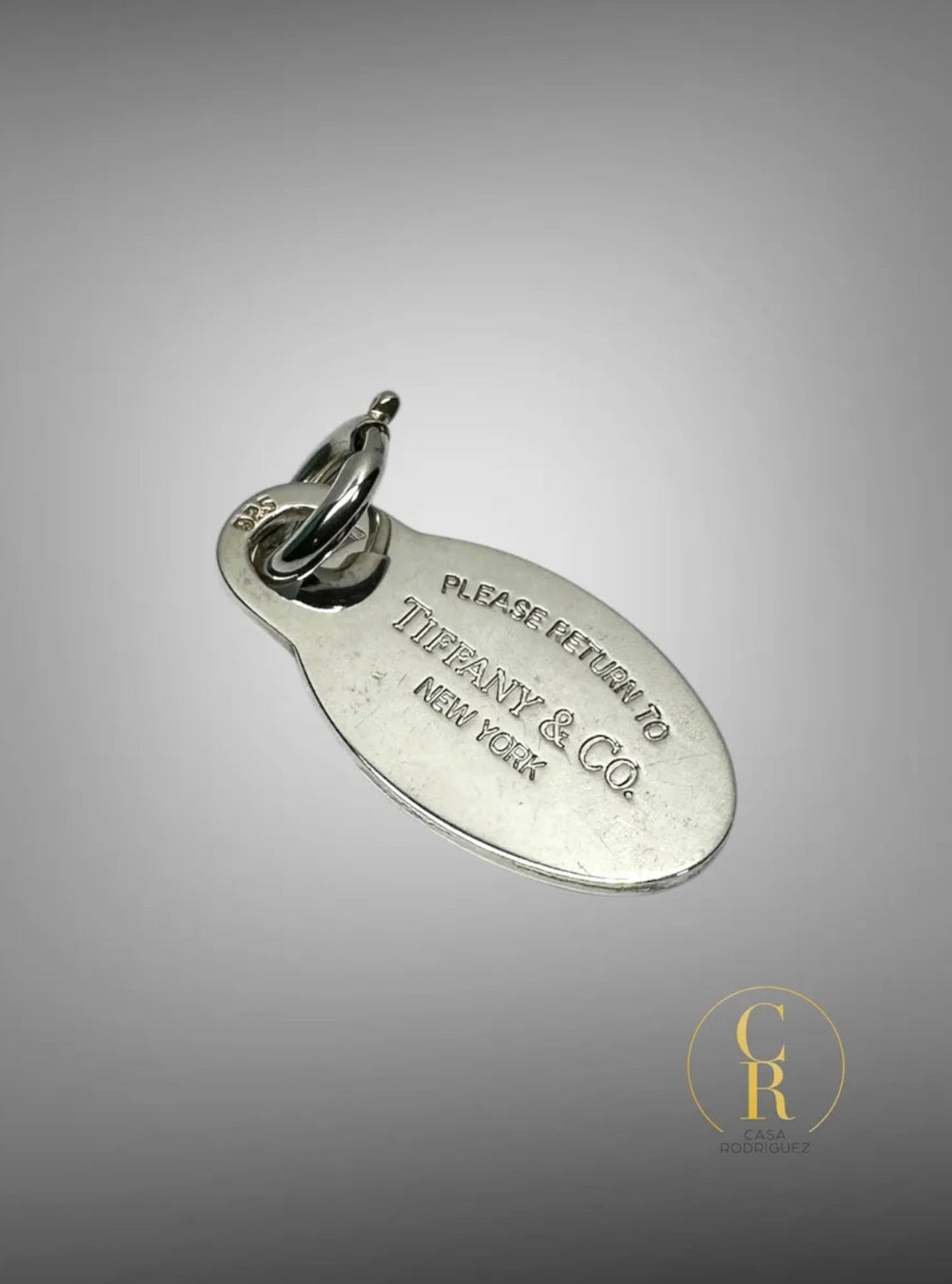 Dije Tiffany & Co. Ovalo Return To