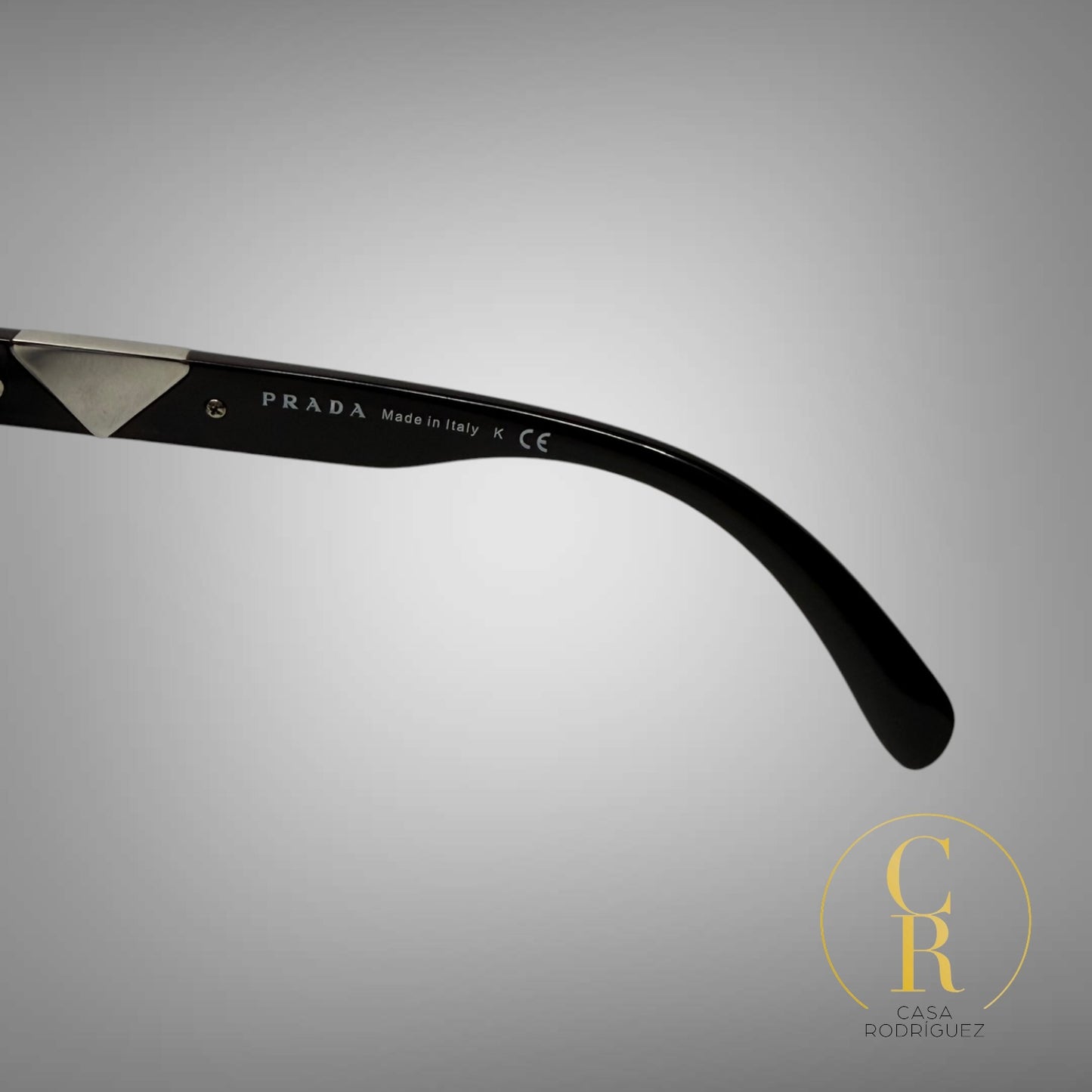 Lentes de Sol Prada SPR08N
