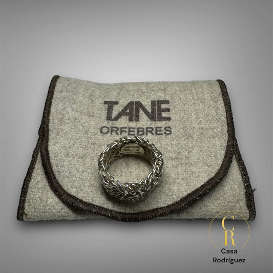 Anillo Tane Entrelazado