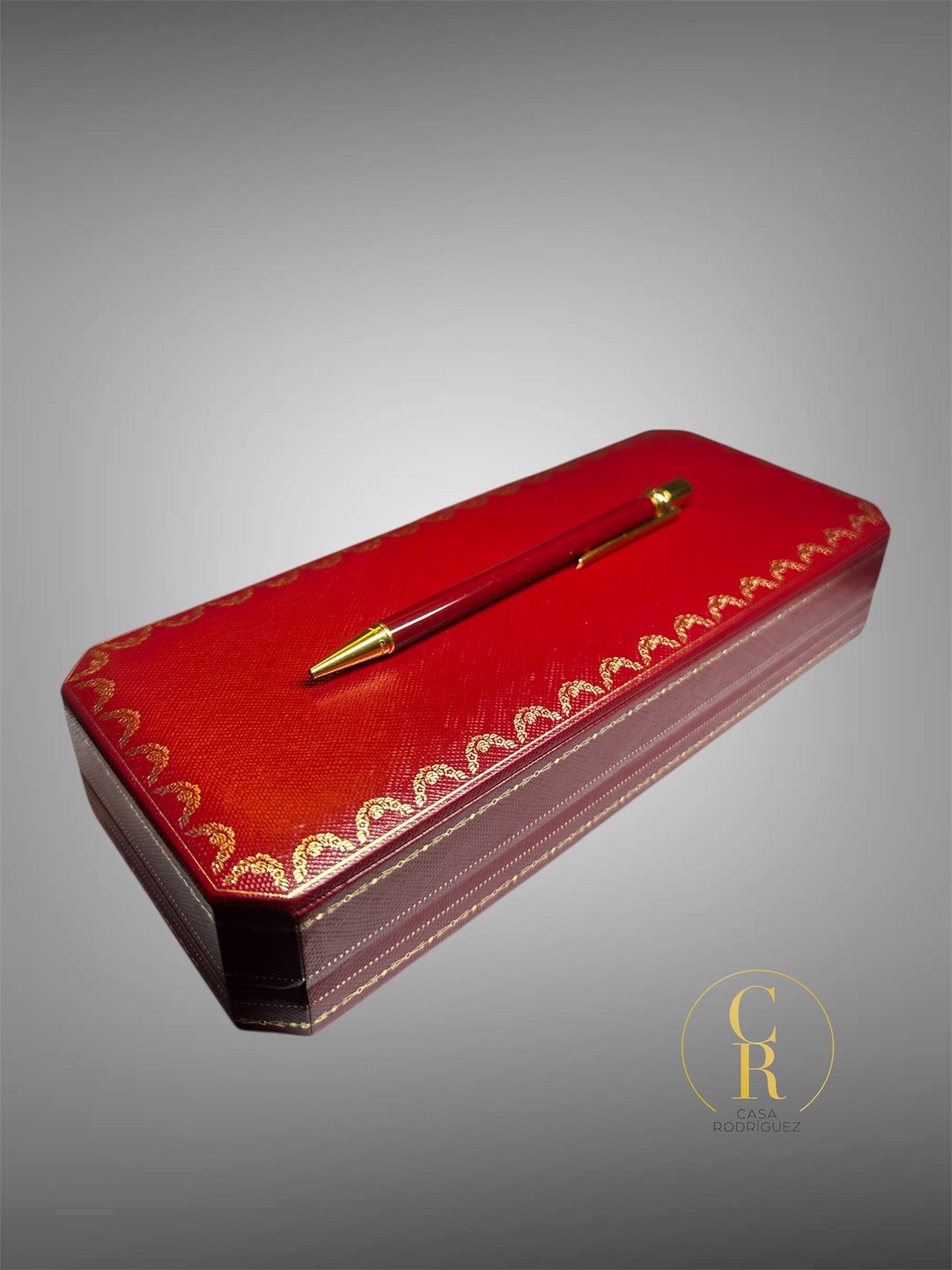 Pluma Cartier Must de Cartier.