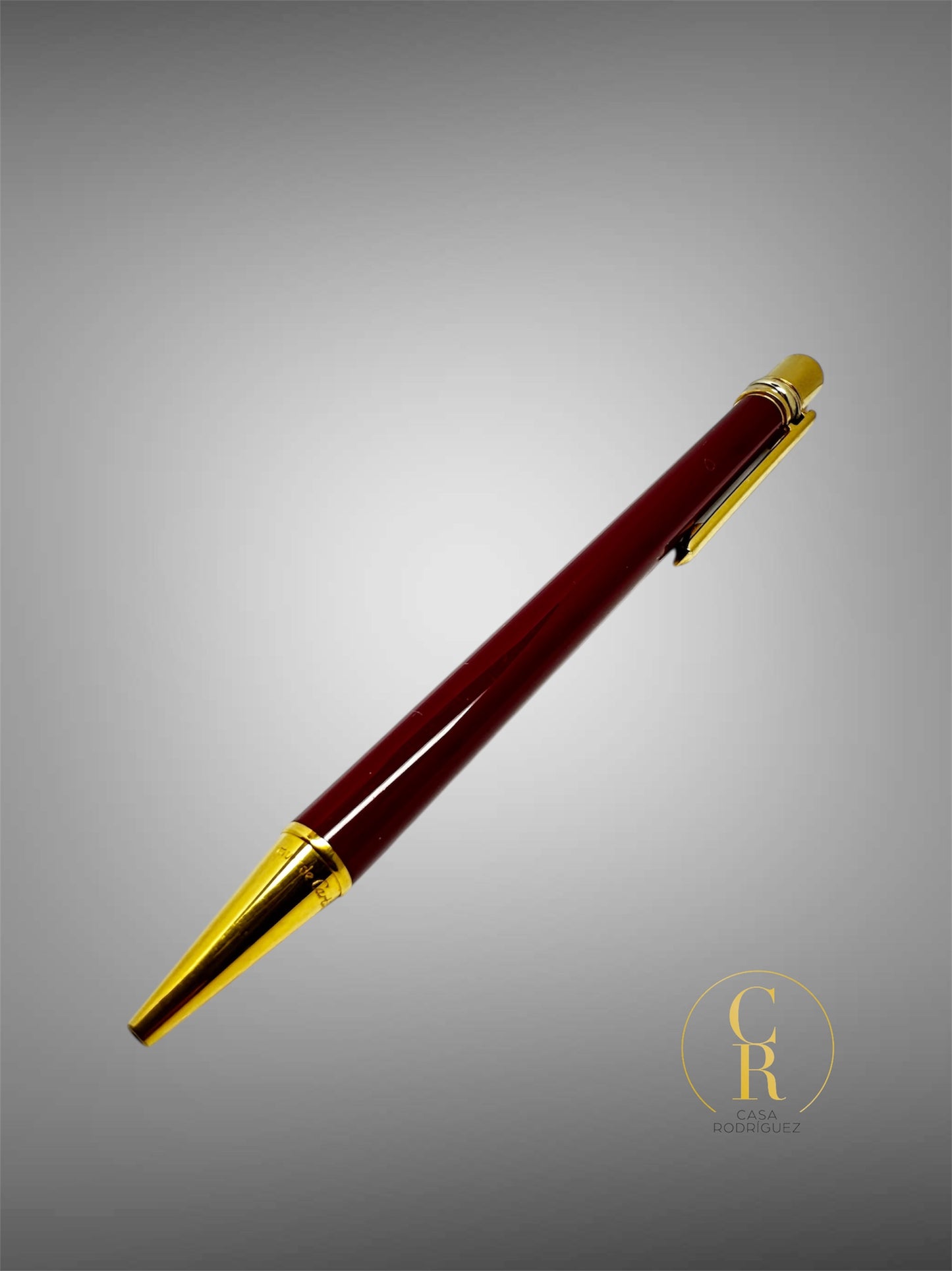 Pluma Cartier Must de Cartier.