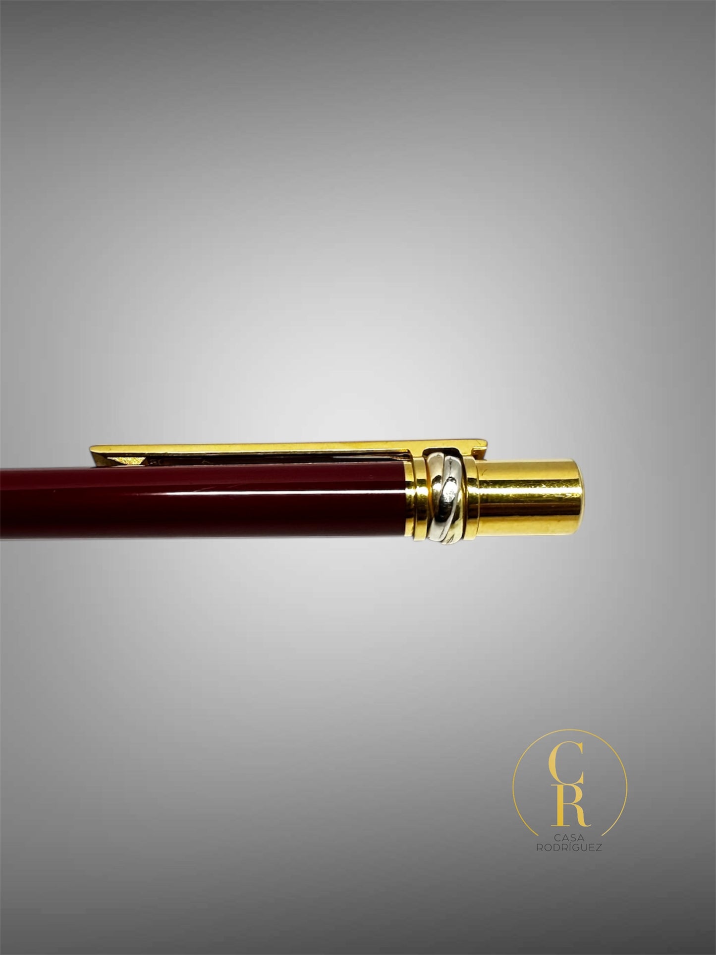 Pluma Cartier Must de Cartier.