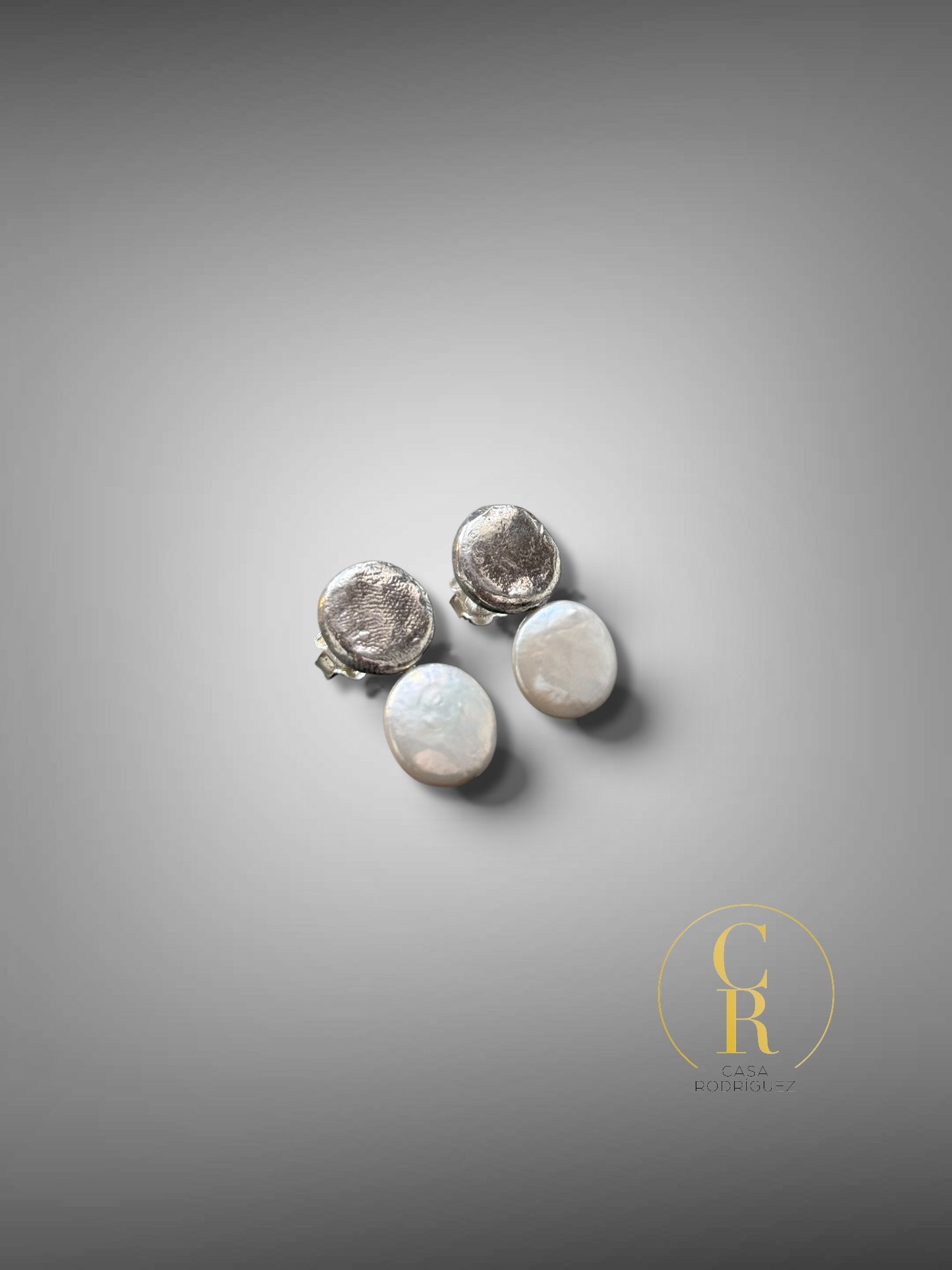 Aretes tous circulares con perla