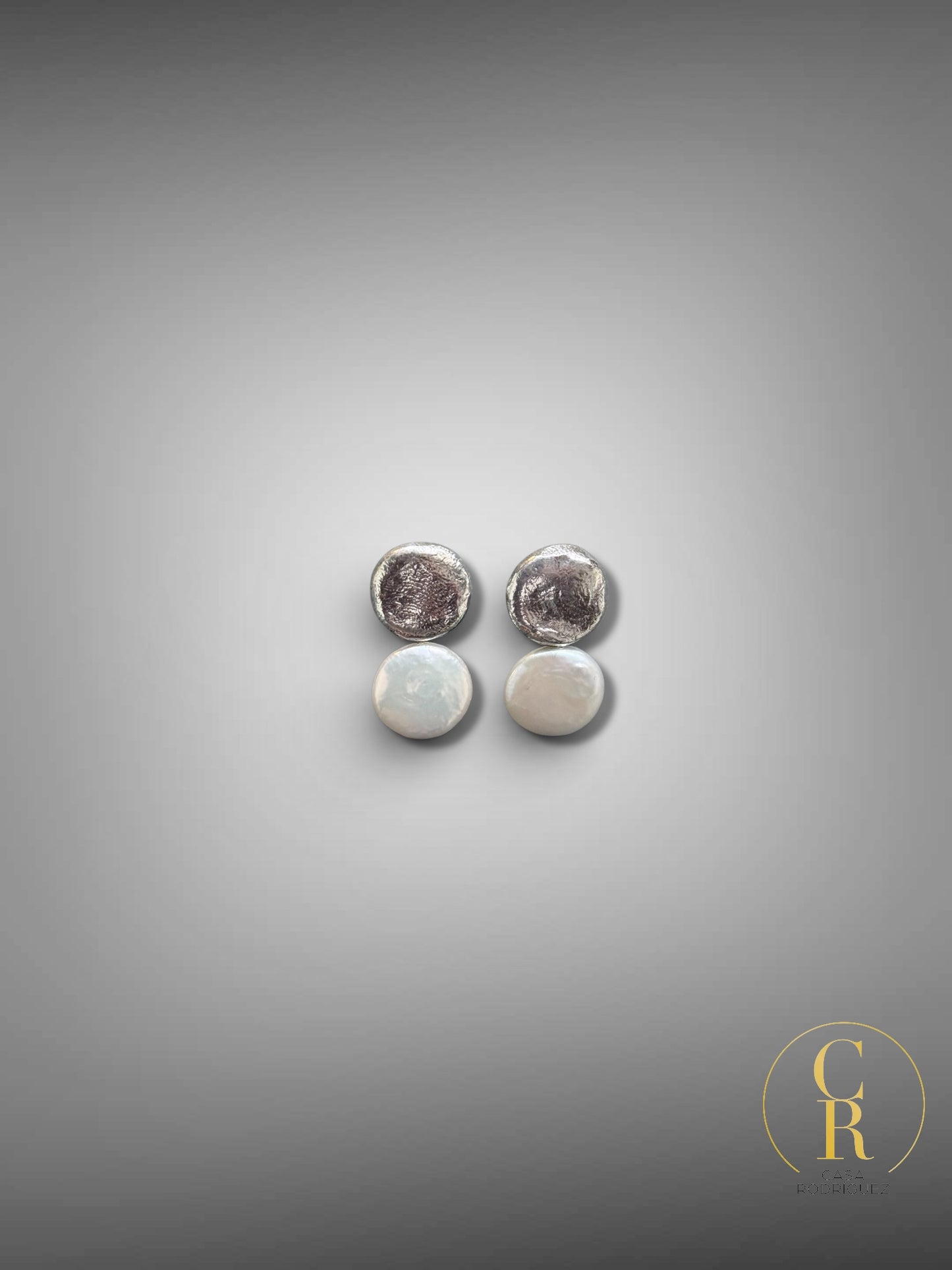 Aretes tous circulares con perla