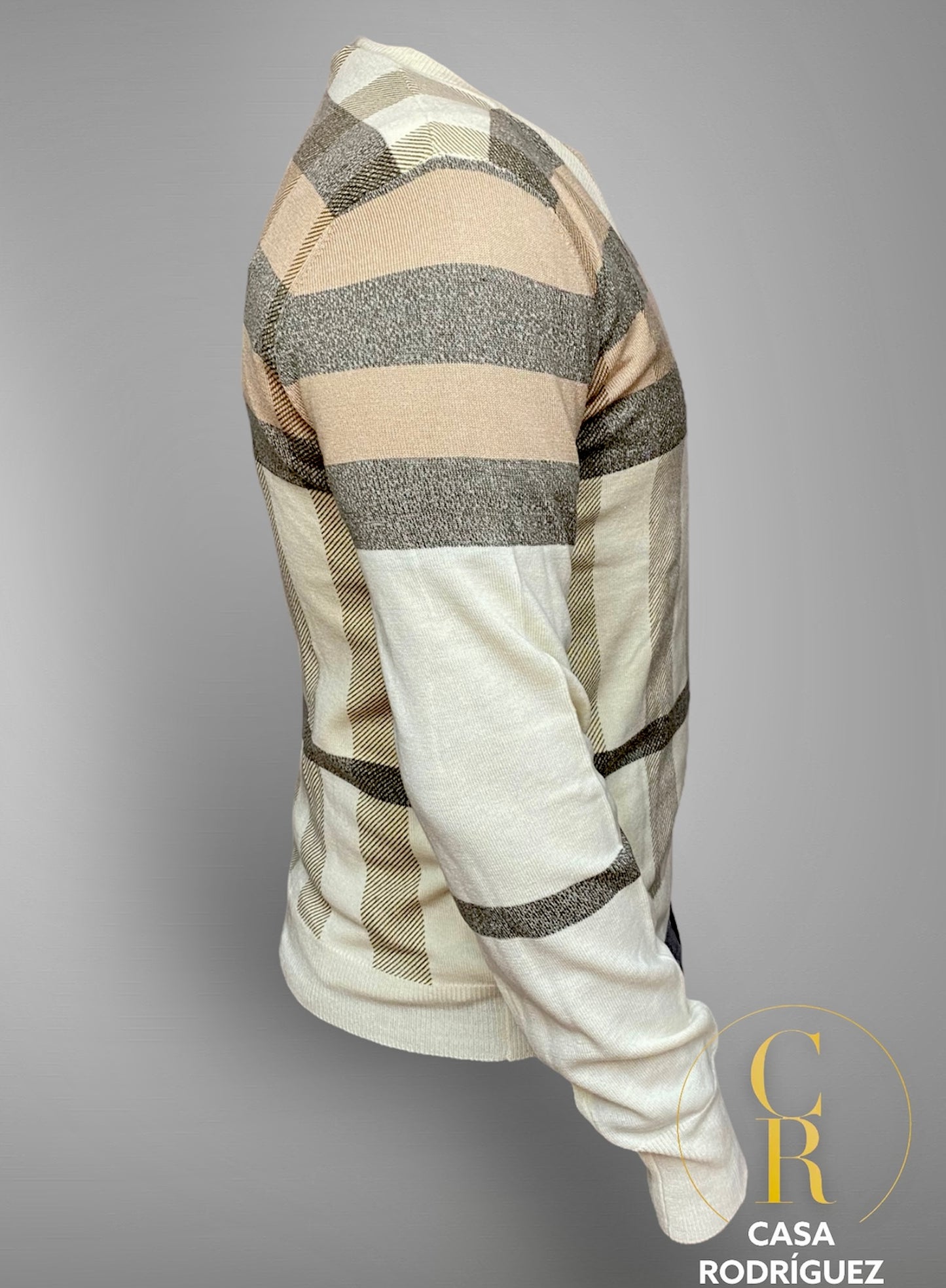 Suéter cuello V cuadros Burberry