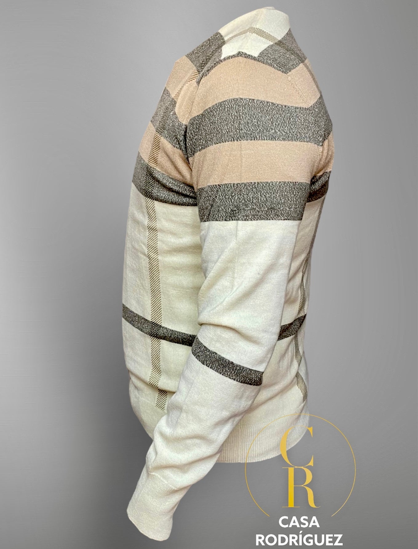 Suéter cuello V cuadros Burberry